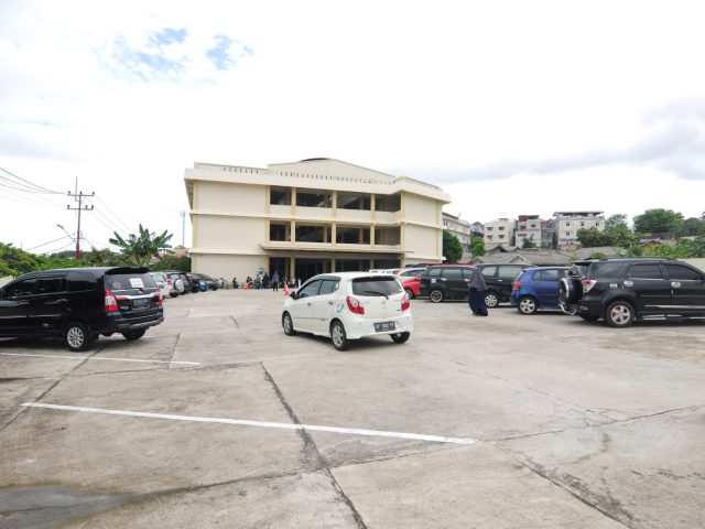 Parkir Sekolah